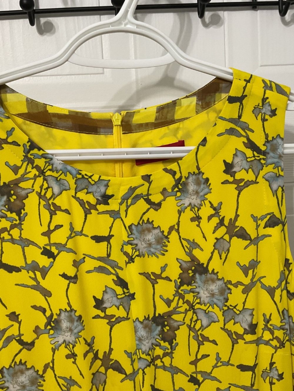 Hugo Boss Dress - Picture 3 of 14